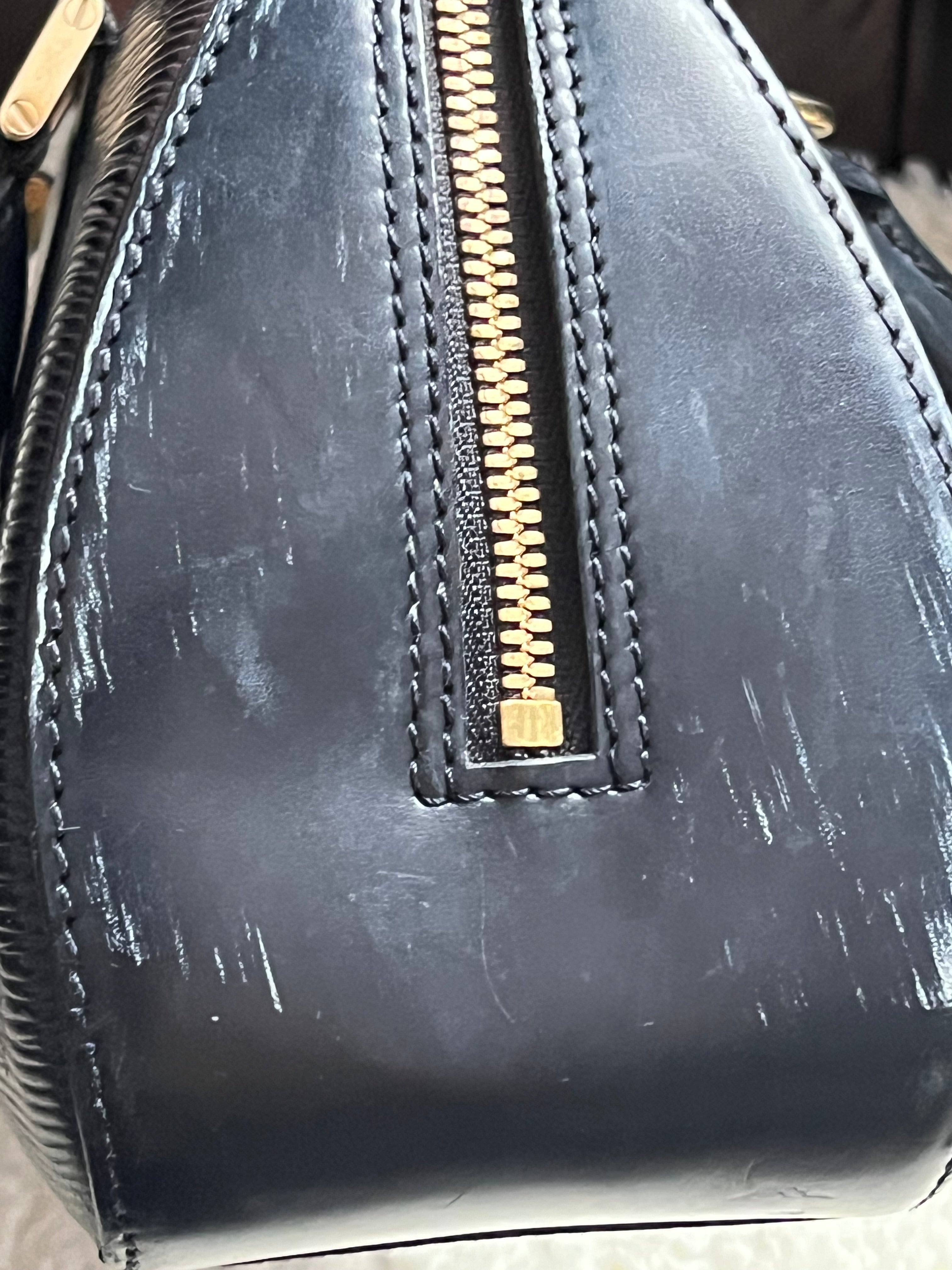 Sac Louis Vuitton jasmin en cuir épi Noir
