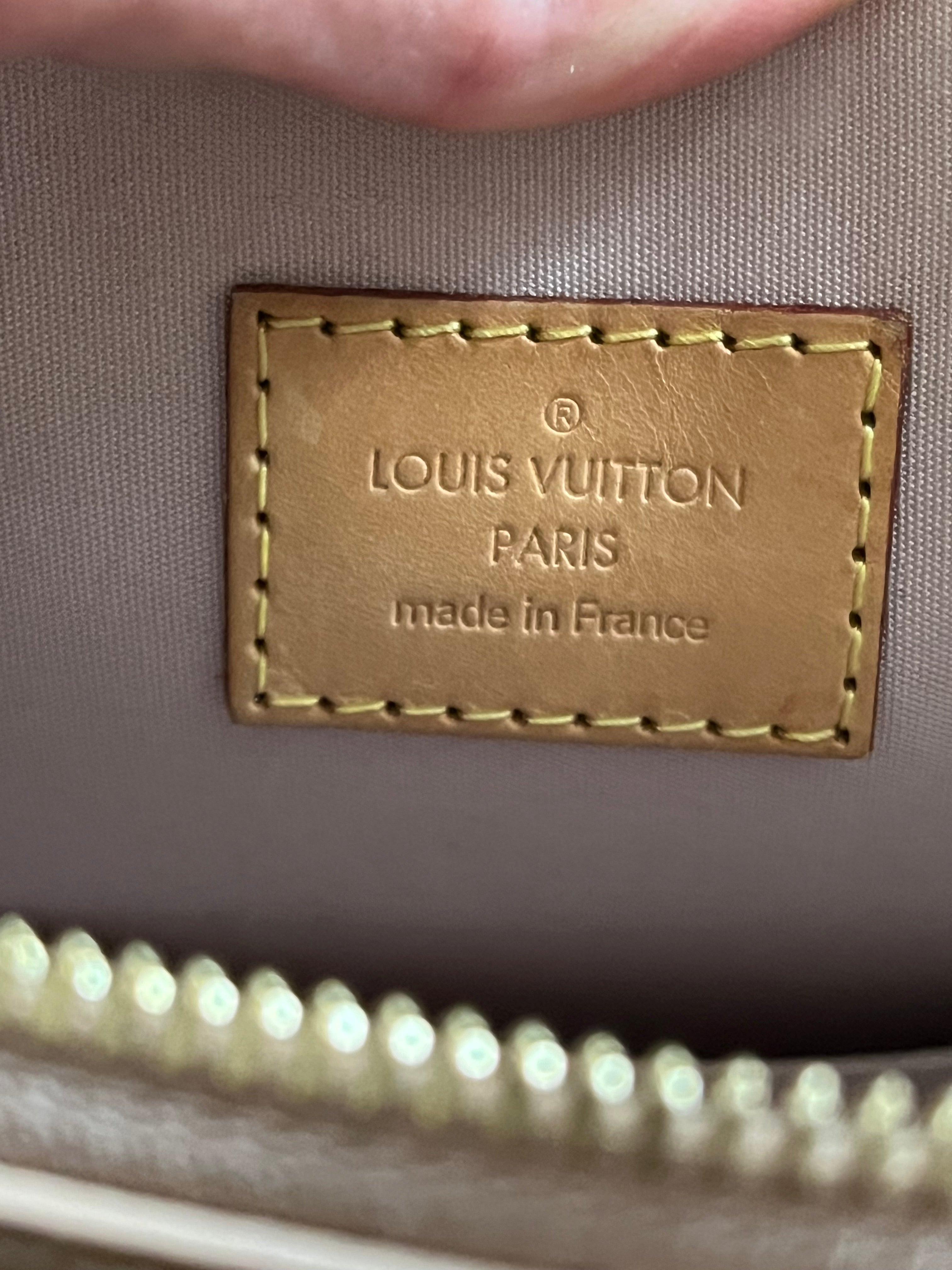Sac Louis Vuitton alma en cuir verni