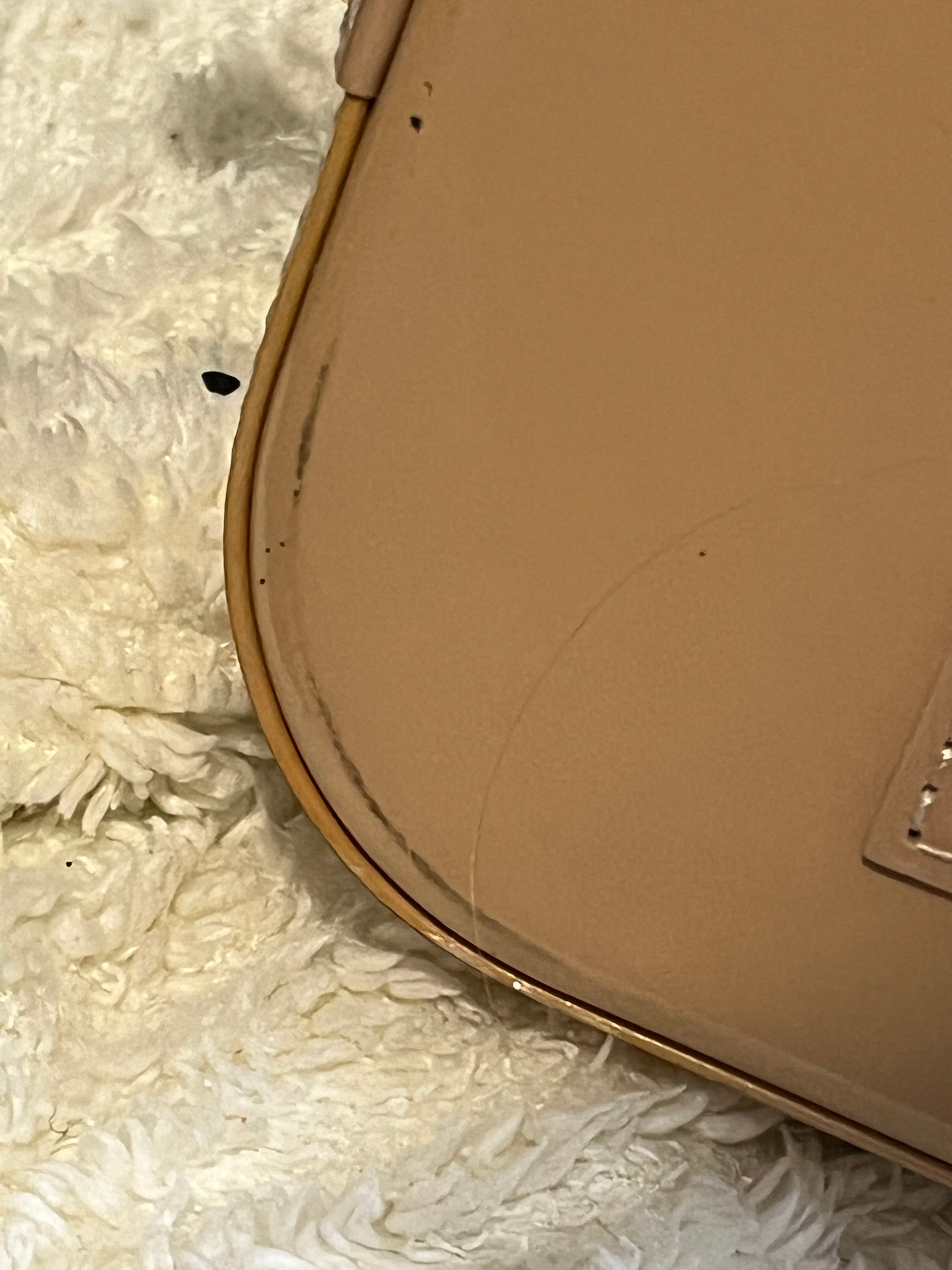 Sac Louis Vuitton alma en cuir verni