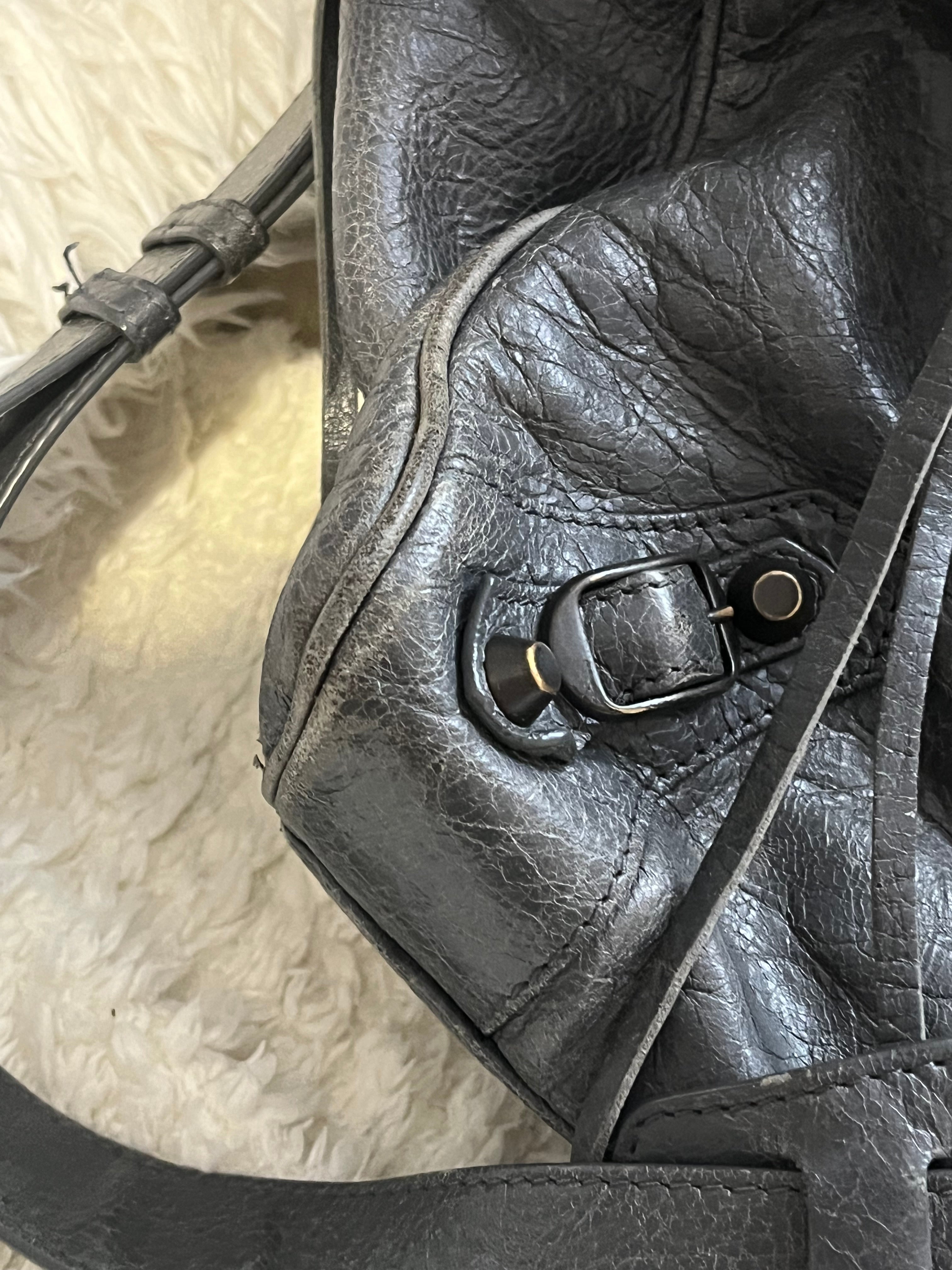 Sac balenciaga city en cuir gris