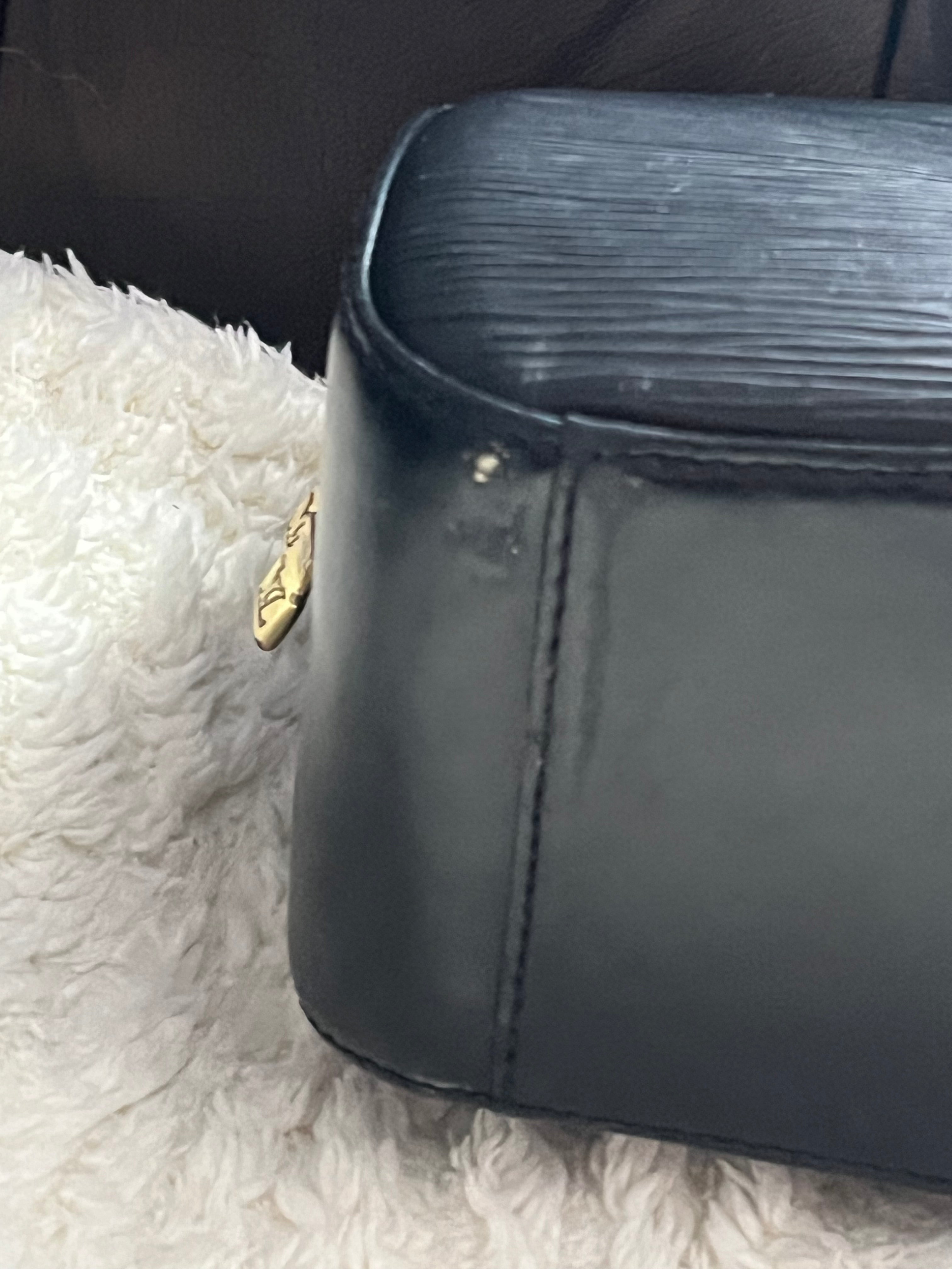 Sac Louis Vuitton jasmin en cuir épi Noir