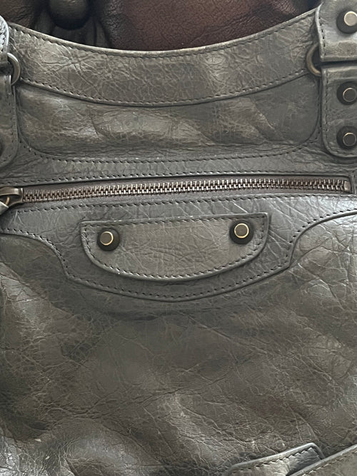 Sac balenciaga city en cuir gris