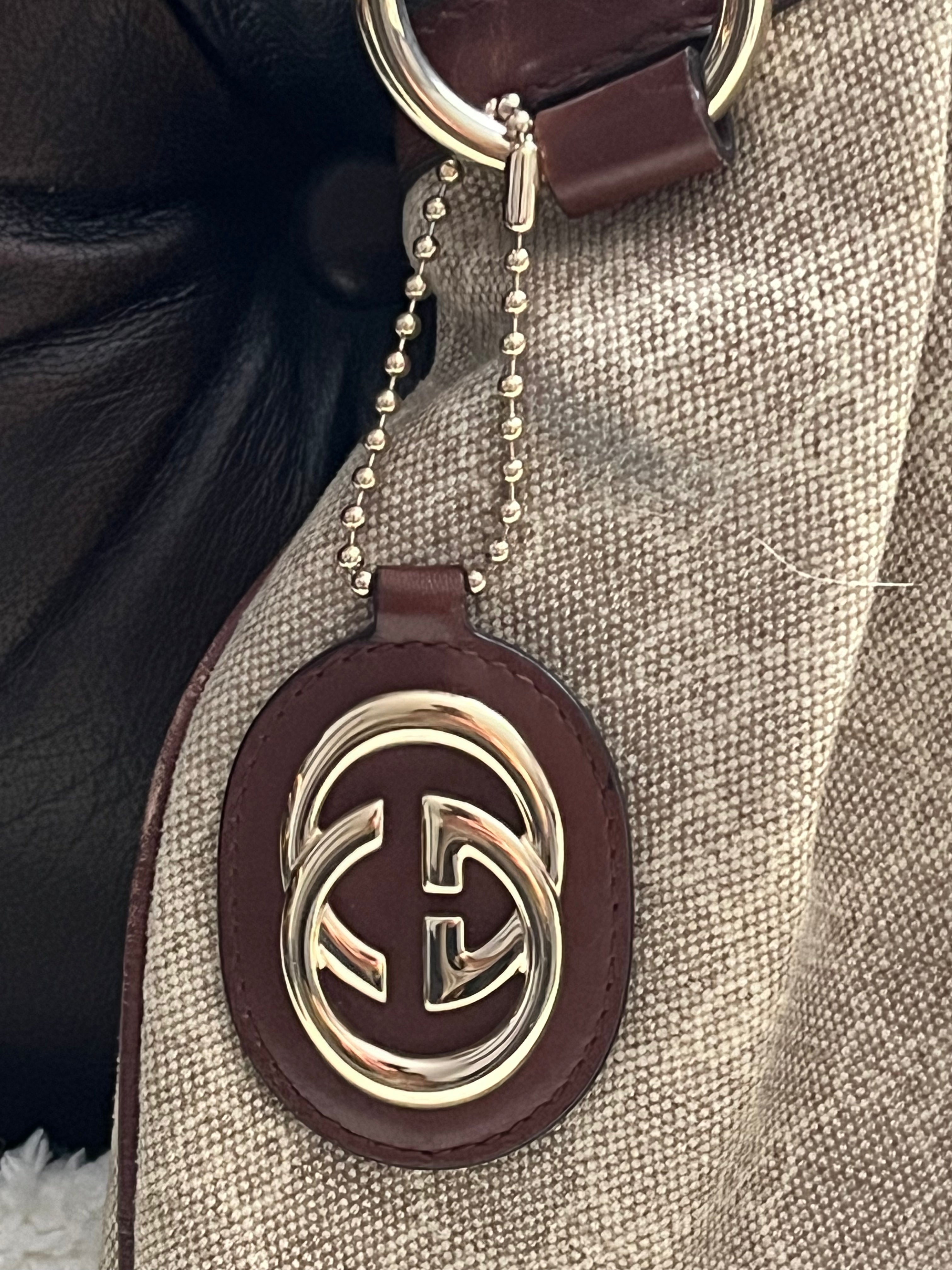 Sac Gucci en toile sukey